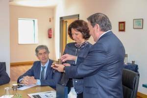 O Presidente do Turismo Centro de Portugal, Dr. Pedro Machado, a Senhora Secretária de Estado do Turismo, Eng. Rita Marques e o Presidente da Câmara Municipal de Belmonte, Dr. António Rocha