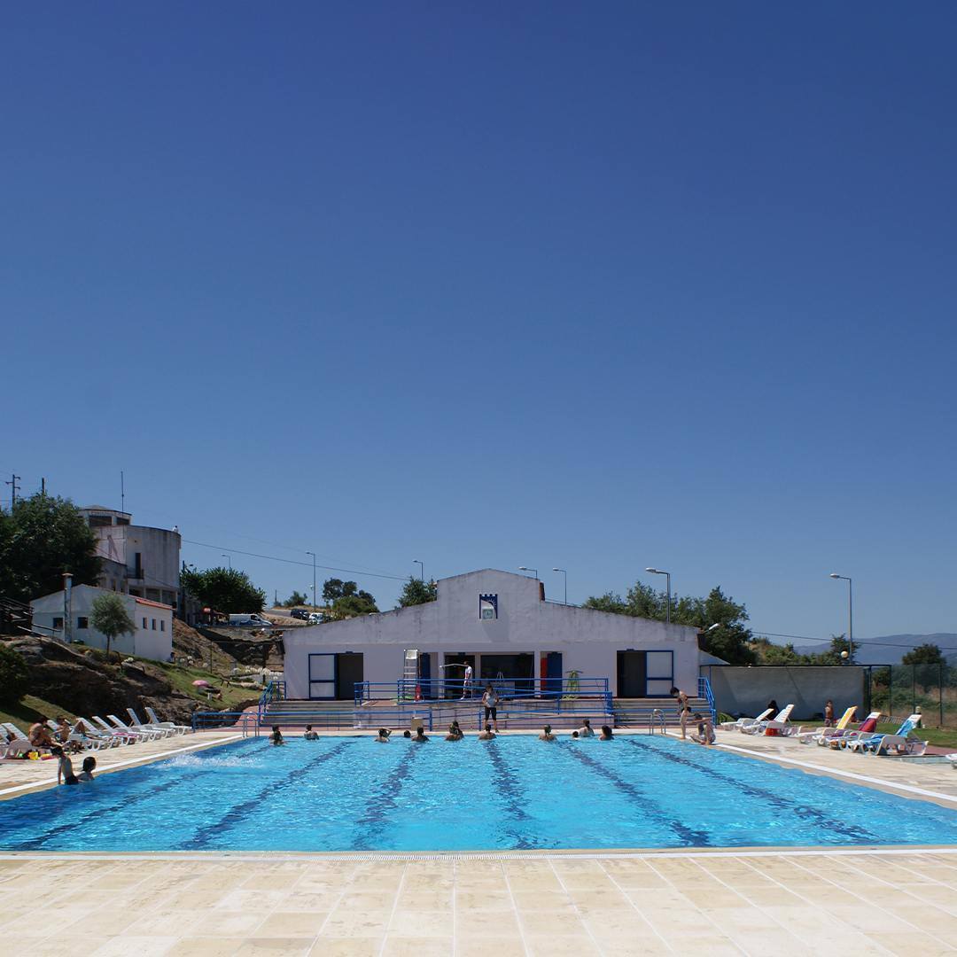 Piscina Municipal De Belmonte Piscina Municipal De Belmonte